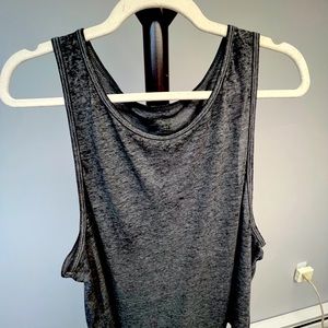 Offline by Aerie  Top Size M